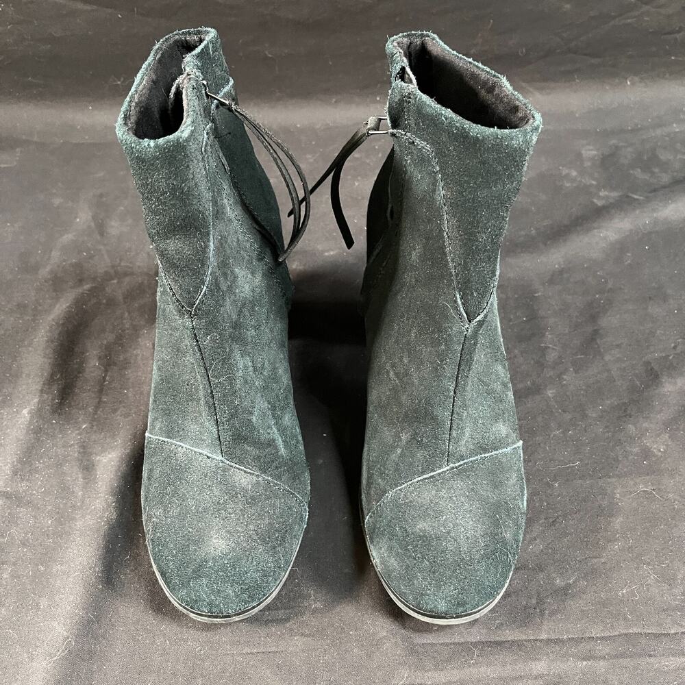 Womens Boots Size 7.5 Toms Black Suede Block Heel Shoes
